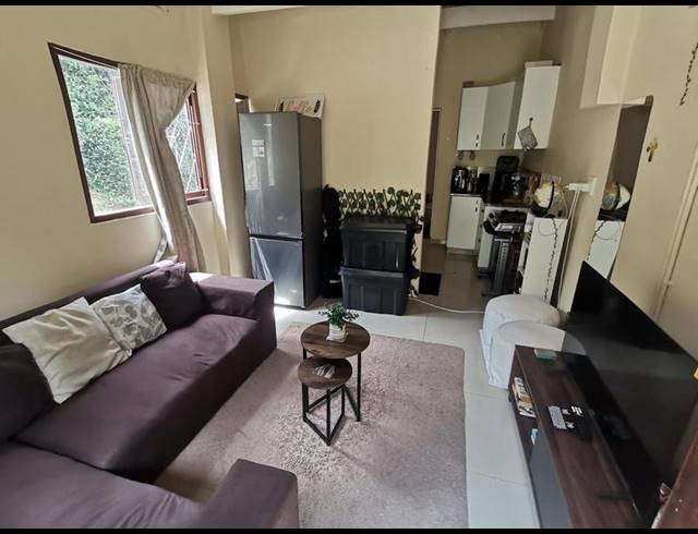 1 BEDROOM PROPERTY TO RENT IN BEREA WEST